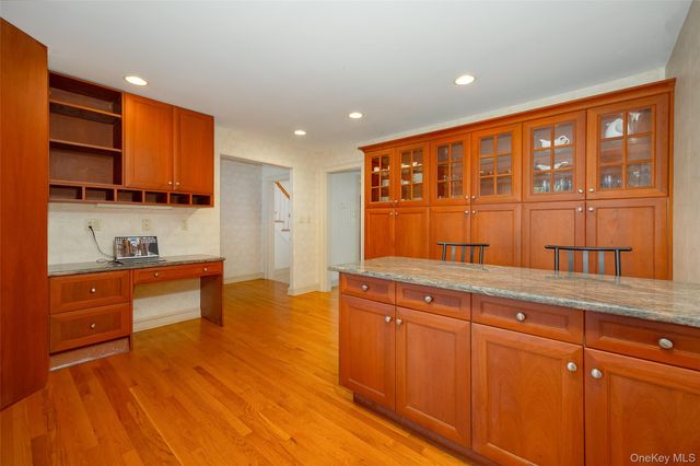 18 Innsbruck Boulevard, Hopewell Junction, NY 12533