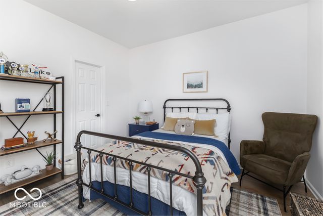 561 Riviera Place, Greenwood, IN 46143