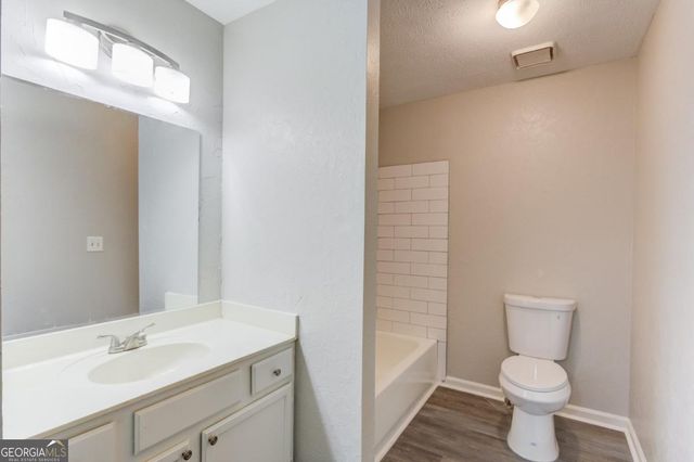 1448 Earlham Lane, Lawrenceville, GA 30043
