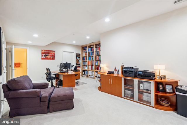 6820 GREEN HOLLOW WAY, Highland, MD 20777