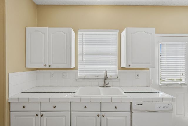 1213 Calvert Drive, Cedar Hill, TX 75104