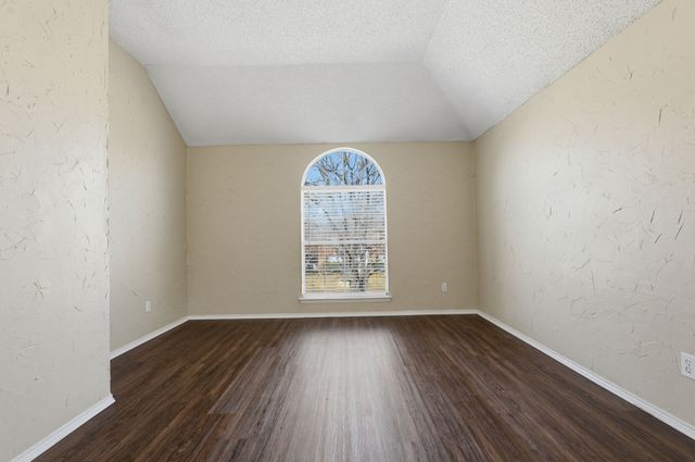 1213 Calvert Drive, Cedar Hill, TX 75104