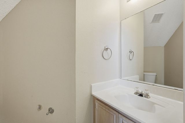 1213 Calvert Drive, Cedar Hill, TX 75104