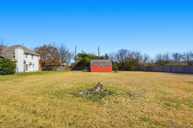 1213 Calvert Drive, Cedar Hill, TX 75104