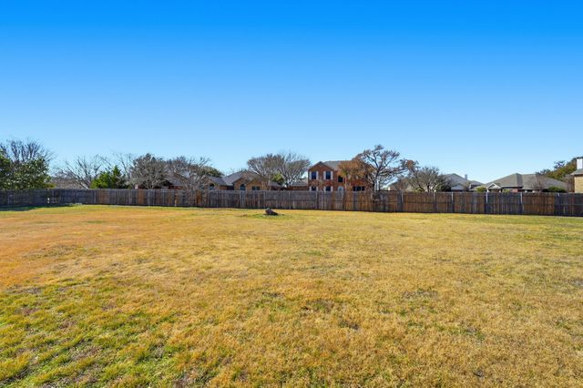 1213 Calvert Drive, Cedar Hill, TX 75104