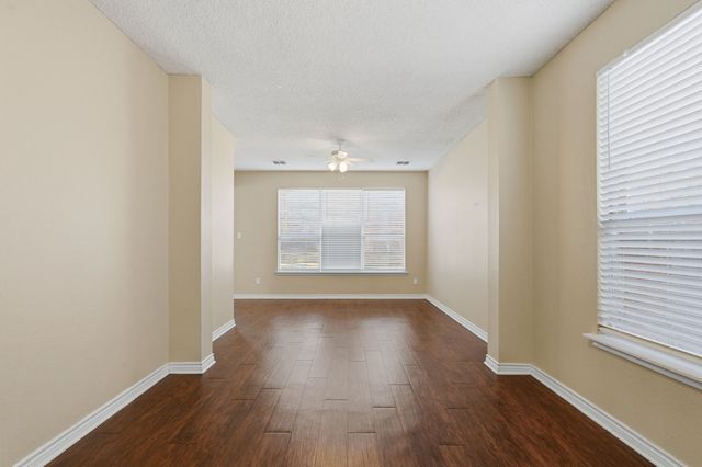 1213 Calvert Drive, Cedar Hill, TX 75104