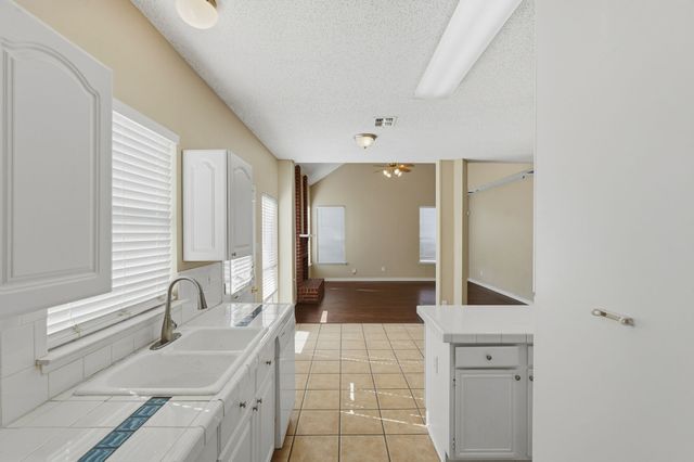 1213 Calvert Drive, Cedar Hill, TX 75104