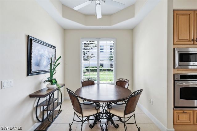 554 Avellino Isles CIR 101, Naples, FL 34119