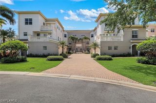 554 Avellino Isles CIR 101, Naples, FL 34119