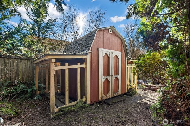 27023 NE Miller Street, Duvall, WA 98019