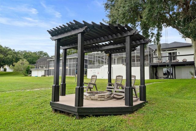 11210 CRESCENT BAY BOULEVARD, Clermont, FL 34711