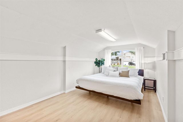 11210 CRESCENT BAY BOULEVARD, Clermont, FL 34711