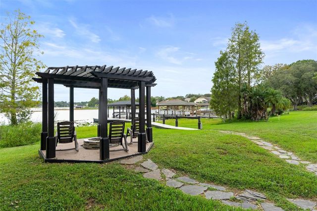 11210 CRESCENT BAY BOULEVARD, Clermont, FL 34711