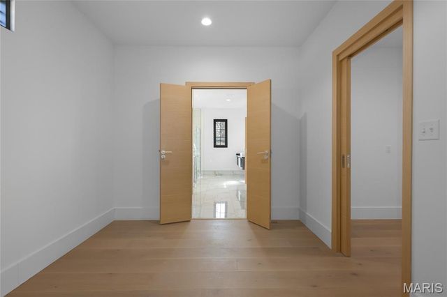 10652 Roanna Lane, Sunset Hills, MO 63128