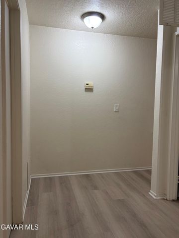 1800 W Ave J15 1, Lancaster, CA 93534
