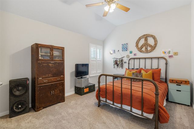 904 Monticello Drive, Burleson, TX 76028