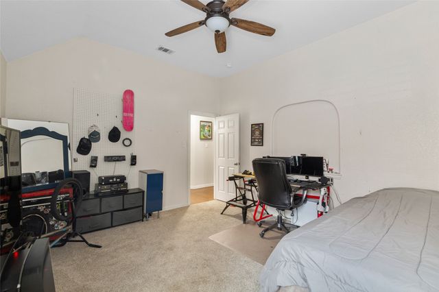 904 Monticello Drive, Burleson, TX 76028