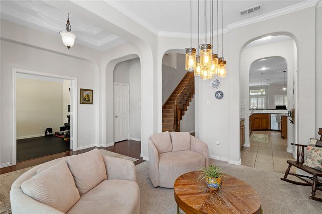 904 Monticello Drive, Burleson, TX 76028
