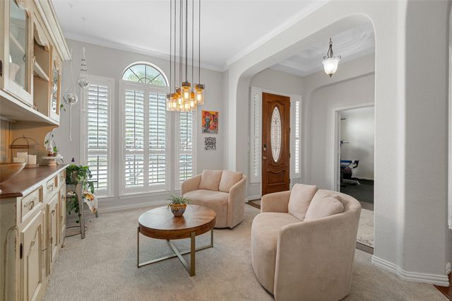 904 Monticello Drive, Burleson, TX 76028
