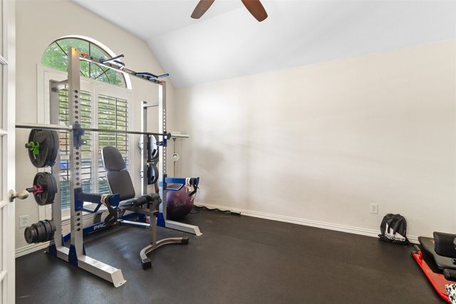 904 Monticello Drive, Burleson, TX 76028