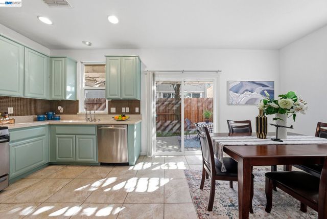 4118 Adriatic Sea Way, Sacramento, CA 95834