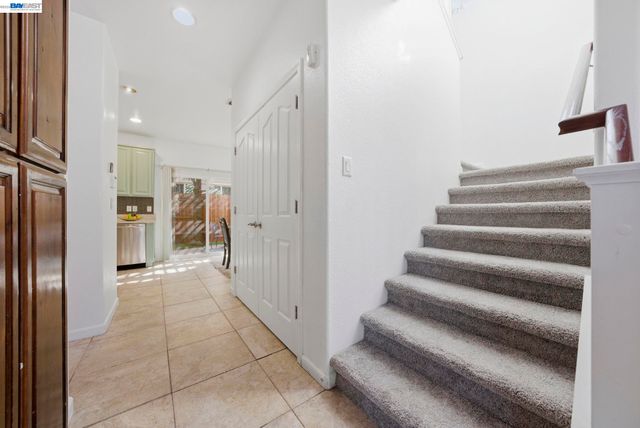 4118 Adriatic Sea Way, Sacramento, CA 95834