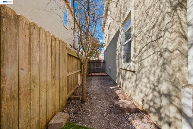 4118 Adriatic Sea Way, Sacramento, CA 95834