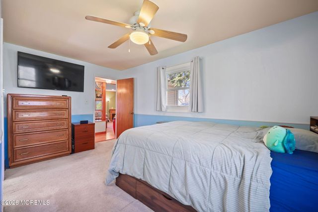 4 Spruce Road, Howell, NJ 07731