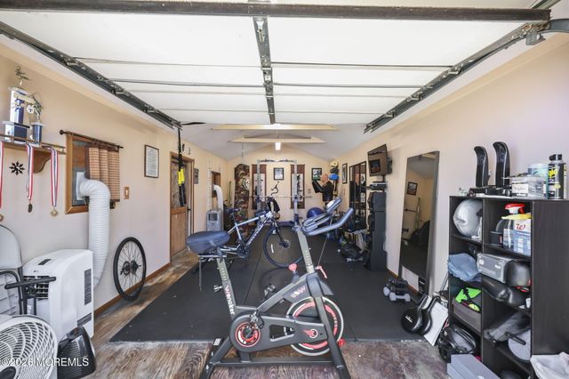 4 Spruce Road, Howell, NJ 07731