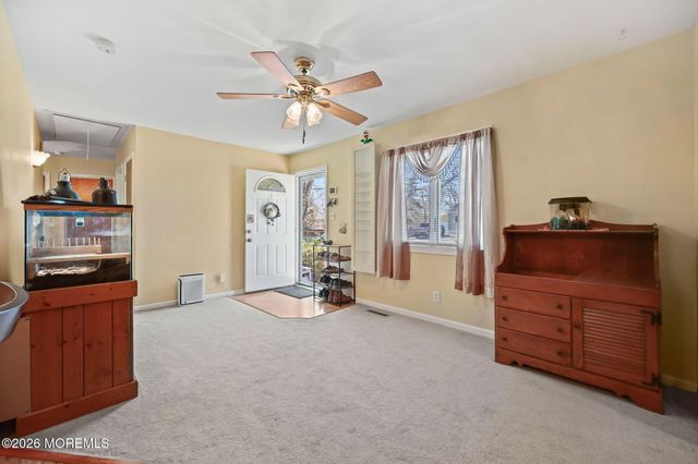 4 Spruce Road, Howell, NJ 07731