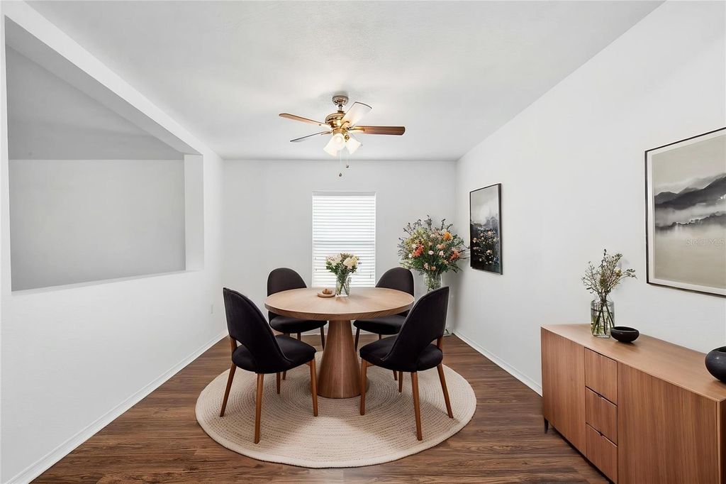 Image 2 of property listing at 10920 POND PINE DRIVE, Riverview, FL 33569