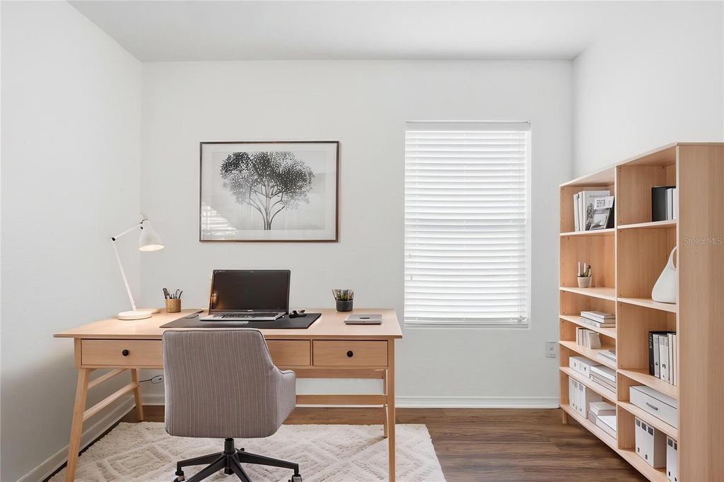 Image 4 of property listing at 10920 POND PINE DRIVE, Riverview, FL 33569