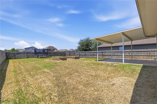 15474 Baker Meadow Loop, College Station, TX 77845