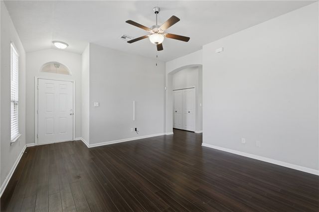 15474 Baker Meadow Loop, College Station, TX 77845