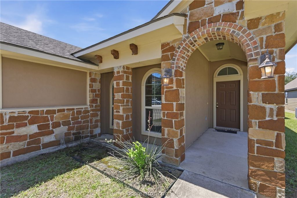 15474 Baker Meadow Loop, College Station, TX 77845