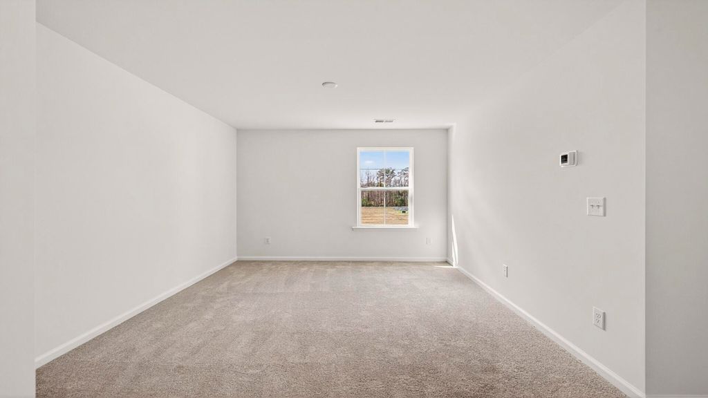 Image 13 of property listing at 443 Cadbury Loop, Summerville, SC 29486