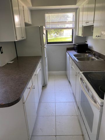 1195 NW 16th Avenue 0010, Boca Raton, FL 33486