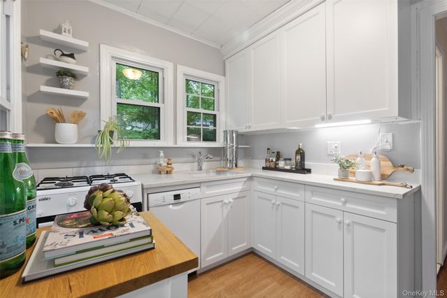 1670 Mogul Drive 1670, Mohegan Lake, NY 10547