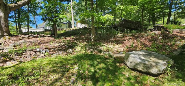 1670 Mogul Drive 1670, Mohegan Lake, NY 10547
