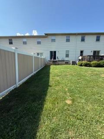 338 Avi Drive, Alburtis Boro, PA 18011