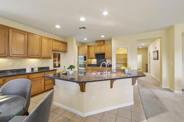 771 Cathedral Way, Tracy, CA 95304