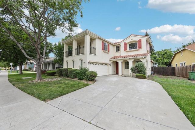 771 Cathedral Way, Tracy, CA 95304