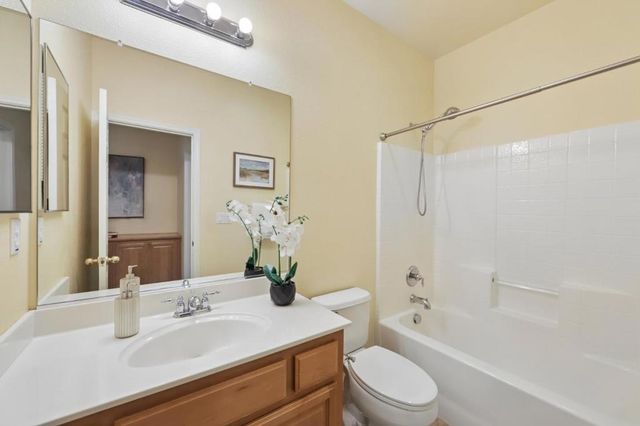 771 Cathedral Way, Tracy, CA 95304