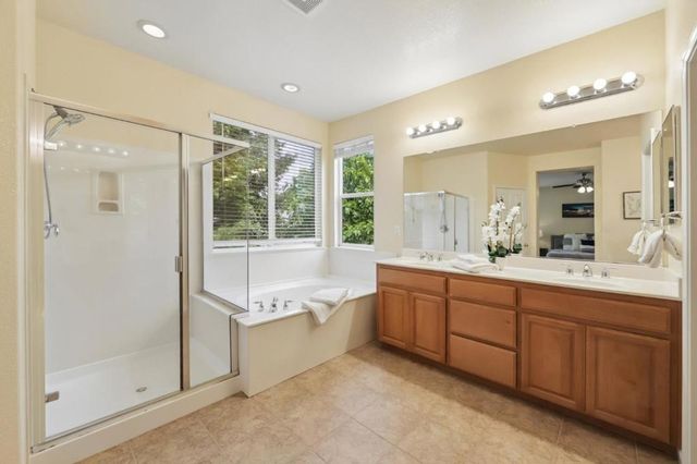 771 Cathedral Way, Tracy, CA 95304