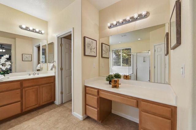 771 Cathedral Way, Tracy, CA 95304