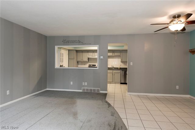 11657 Harbour Light Drive, North Royalton, OH 44133