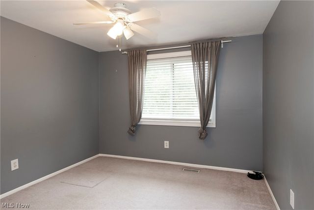11657 Harbour Light Drive, North Royalton, OH 44133