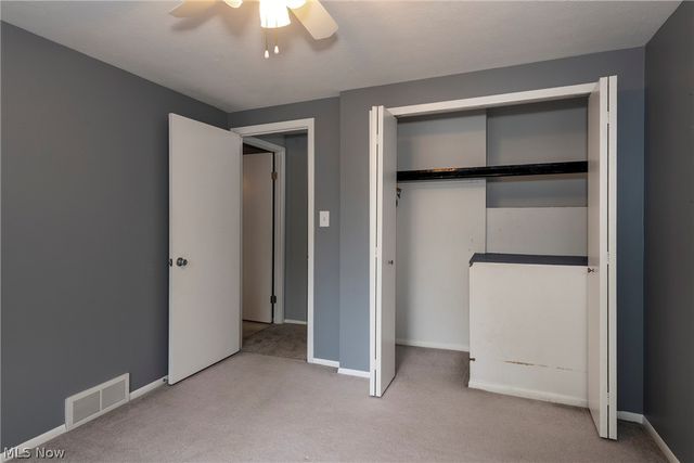 11657 Harbour Light Drive, North Royalton, OH 44133