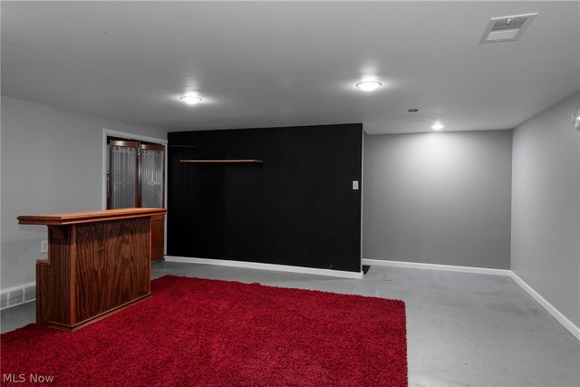 11657 Harbour Light Drive, North Royalton, OH 44133
