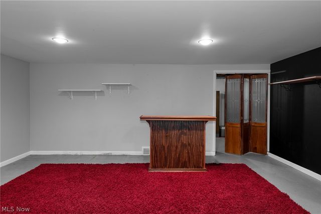 11657 Harbour Light Drive, North Royalton, OH 44133